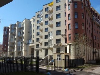 Petrogradsky district, Krestyansky alley, house 5. Apartment house