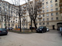 Petrogradsky district, Kuybyshev st, house 1/5. Apartment house