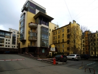 Petrogradsky district, st Kuybyshev, house 26 к.2. Apartment house