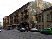 Petrogradsky district, st Kuybyshev, house 27. Apartment house