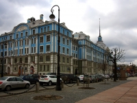 Petrogradsky district, trade school Нахимовское военно-морское училище, Petrogradskaya embankment, house 2