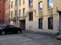 Petrogradsky district,  , 房屋 7. 公寓楼