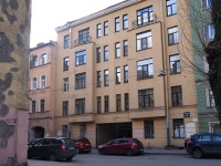 Петроградский район, улица Полозова, дом 10. многоквартирный дом