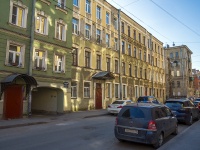 Petrogradsky district,  , house 14. Apartment house