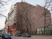 Petrogradsky district,  , house 15. Apartment house