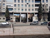 Petrogradsky district,  , 房屋 13. 公寓楼
