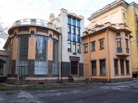 Petrogradsky district, 口腔医院 Стоматологическая поликлиника №17,  , 房屋 9