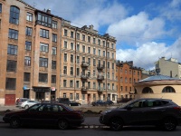 Petrogradsky district,  , 房屋 30. 公寓楼