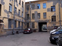 Petrogradsky district,  , 房屋 34. 公寓楼