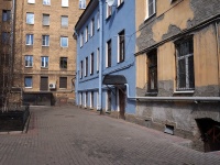 Petrogradsky district,  , house 34. Apartment house