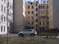 Petrogradsky district,  , house 2В. Apartment house
