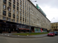 Petrogradsky district, Petrovskaya naberezhnay st, 房屋 4. 公寓楼