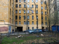 Petrogradsky district, Chapaev st, 房屋 2 ЛИТ Б. 公寓楼