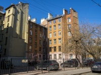 Petrogradsky district, Chapaev st, 房屋 14/5. 公寓楼