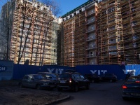 Petrogradsky district, Chapaev st, 房屋 18 ЛИТ А. 公寓楼