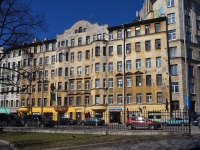 Petrogradsky district,  , 房屋 60. 公寓楼