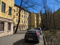 Petrogradsky district,  , house 16. Apartment house
