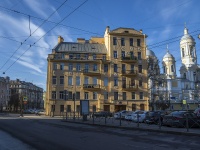 Petrogradsky district,  , house 22. Apartment house