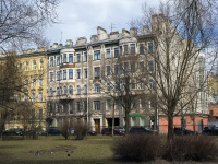 Petrogradsky district,  , house 33. Apartment house