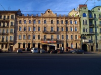 Petrogradsky district, Dobrolyubov avenue, 房屋 23. 公寓楼