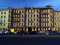 Petrogradsky district, Dobrolyubov avenue, 房屋 25. 公寓楼