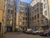 Petrogradsky district, Yablochkov st, house 3. Apartment house