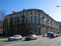 Петроградский район, набережная Набережная Адмирала Лазарева, дом 20. многоквартирный дом