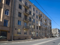 Petrogradsky district,  , house 38. Apartment house