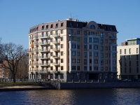 Petrogradsky district, Dinamo avenue, house 6. Apartment house