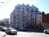 Petrogradsky district,  , house 1/24. Apartment house