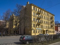 Petrogradsky district, Petrozavodskaya st, 房屋 4. 公寓楼