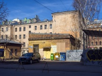 Petrogradsky district, Voskova st, 房屋 11. 公寓楼