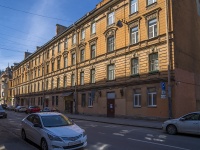Petrogradsky district, Voskova st, 房屋 18/10. 公寓楼