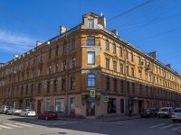 Petrogradsky district, Voskova st, 房屋 18/10. 公寓楼