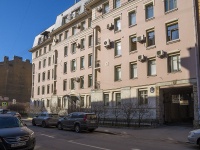 Petrogradsky district, Liza Chaykina st, house 20. Apartment house