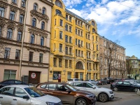 Petrogradsky district, Pionerskaya st, 房屋 8. 公寓楼