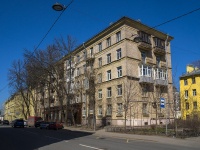 Petrogradsky district, st Pionerskaya, house 63. Apartment house