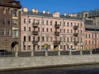 Petrogradsky district, embankment Zhdanovskaya, house 7. Apartment house