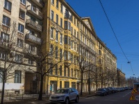 Petrogradsky district, st Zverinskaya, house 42. Apartment house