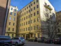 Petrogradsky district, Sezzhinskaya st, 房屋 23. 公寓楼
