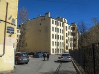 Petrogradsky district, Sezzhinskaya st, house 27. Apartment house