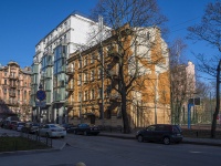 Petrogradsky district, Krasnogo kursanta st, 房屋 10 ЛИТ Б. 公寓楼