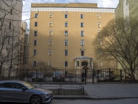 Petrogradsky district, Bolshaya raznochinnaya st, 房屋 3. 公寓楼