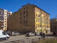 Petrogradsky district, Oranienbaumskaya st, 房屋 13. 公寓楼