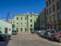 Petrogradsky district,  , house 4. Apartment house