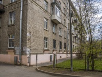 Primorsky district, Torzhkovskaya st, house 2 к.3. Apartment house