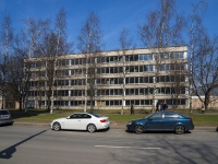 Primorsky district, Shkolnaya st, house 43. industrial building