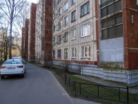 Primorsky district, Lanskoe road, 房屋 10 к.5. 公寓楼
