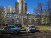 Primorsky district, Lanskoe road, 房屋 14 к.5. 公寓楼