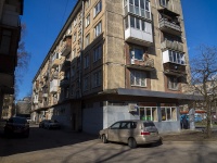 Primorsky district, road Lanskoe, house 27. Apartment house